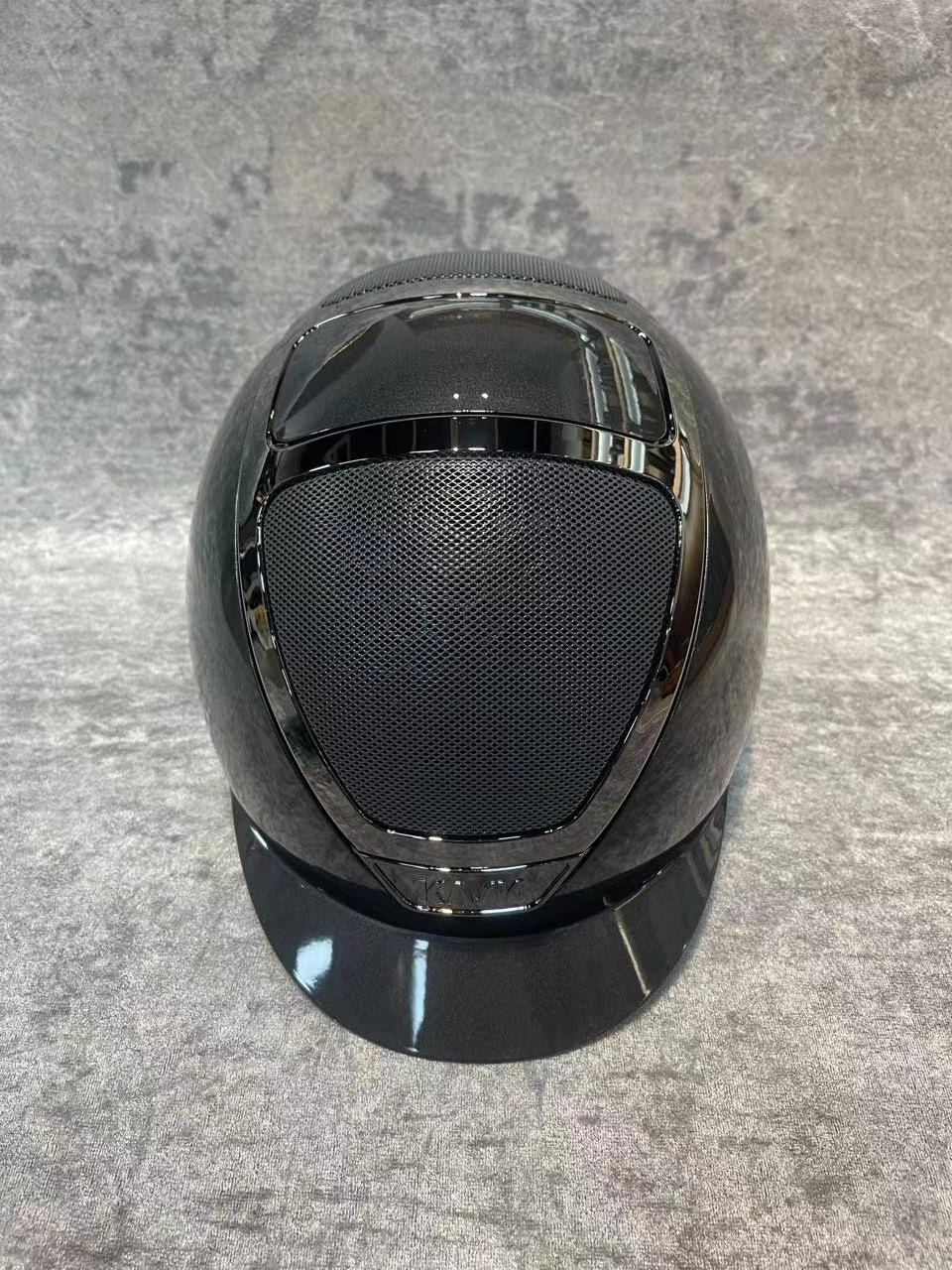 53cm
